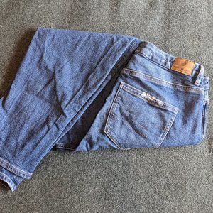 American Eagle Stretch Curvy Mom Jean, Size 12, "Regular" Length, Emotional Blue